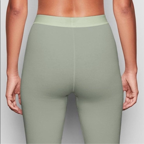 NWT Skims Cotton Ribbed Thermal Leggings in Mineral Green Size L - Picture 15 of 15